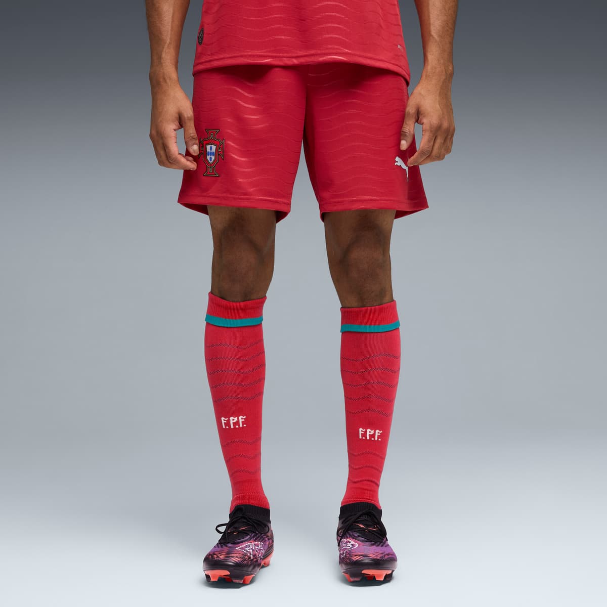 PUMA Portugal 2026 short voor Heren, Groen/Rood, Maat L thumbnail 2