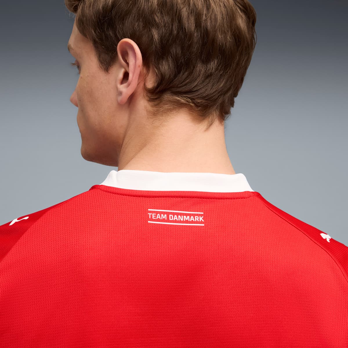 PUMA Deense handbalbond thuisshirt voor Heren, Rood/Wit, Maat XL thumbnail 2