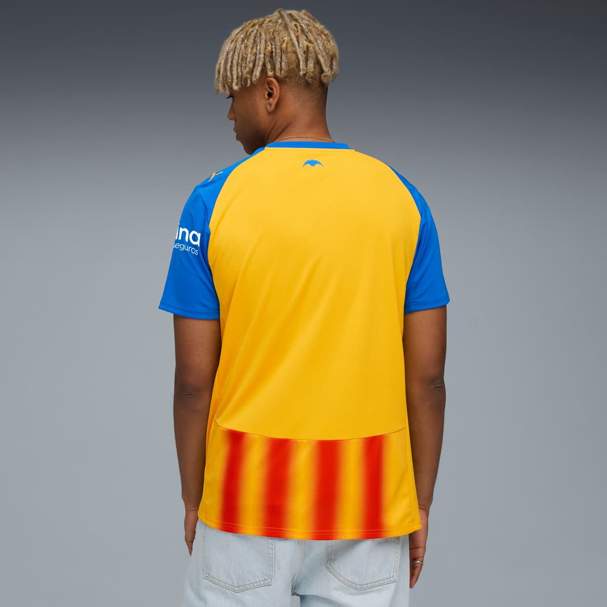 PUMA Valencia CF 25/26 derde shirt voor Heren, Rood/Geel, Maat XL thumbnail 3