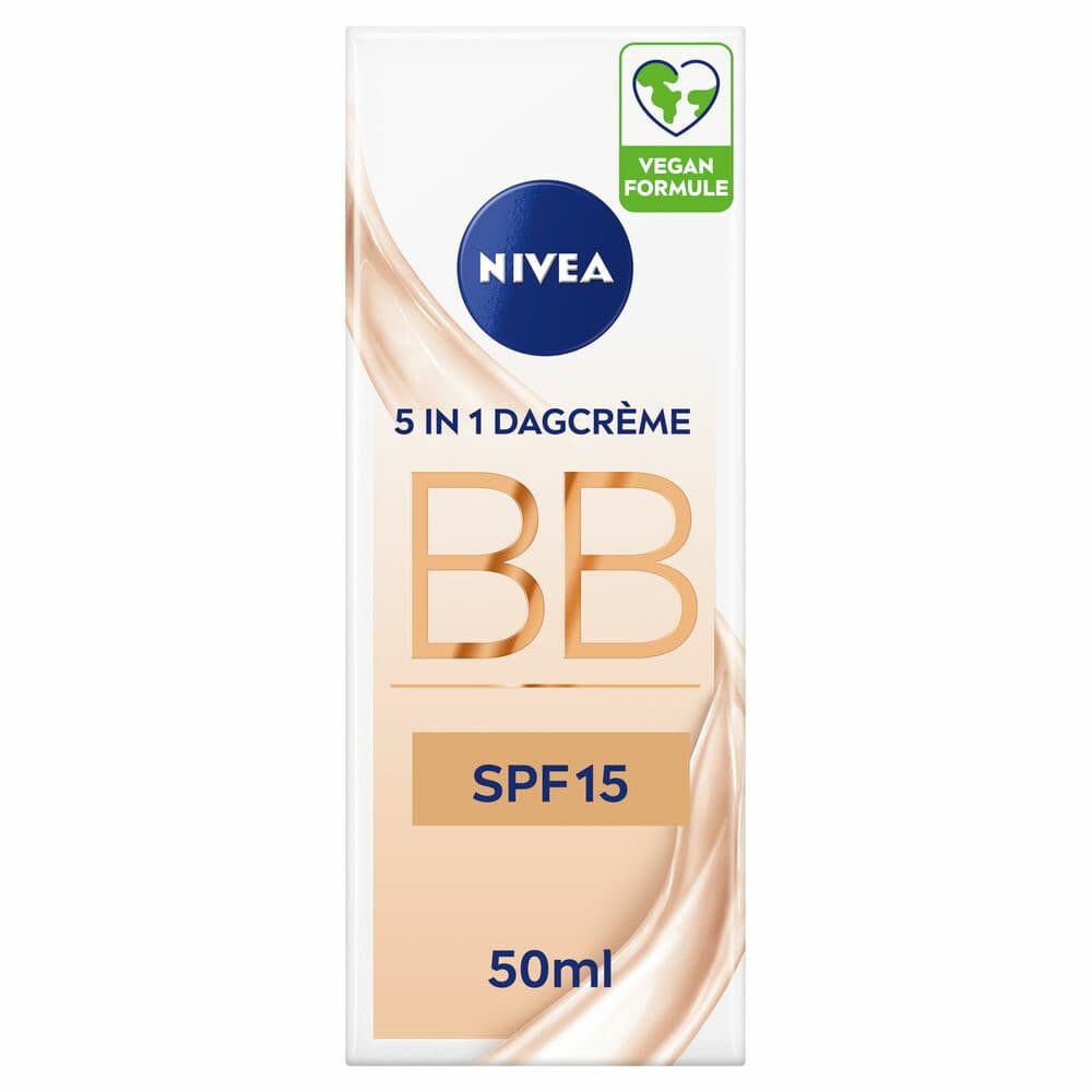 1+1 gratis: NIVEA BB Cream Dagcrème SPF 15 Light 50 ml