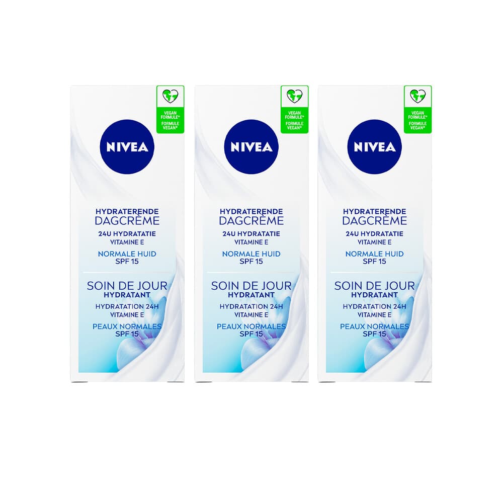 3x NIVEA Dagcrème Hydraterend SPF 15 50 ml