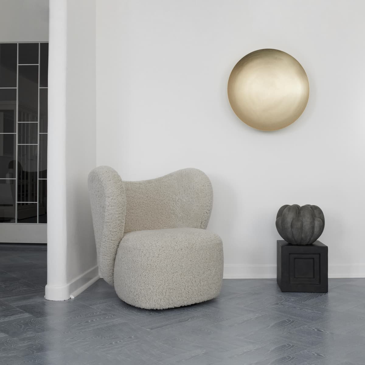 101 Copenhagen Bloom Mini Vaas Dark Grey thumbnail 2