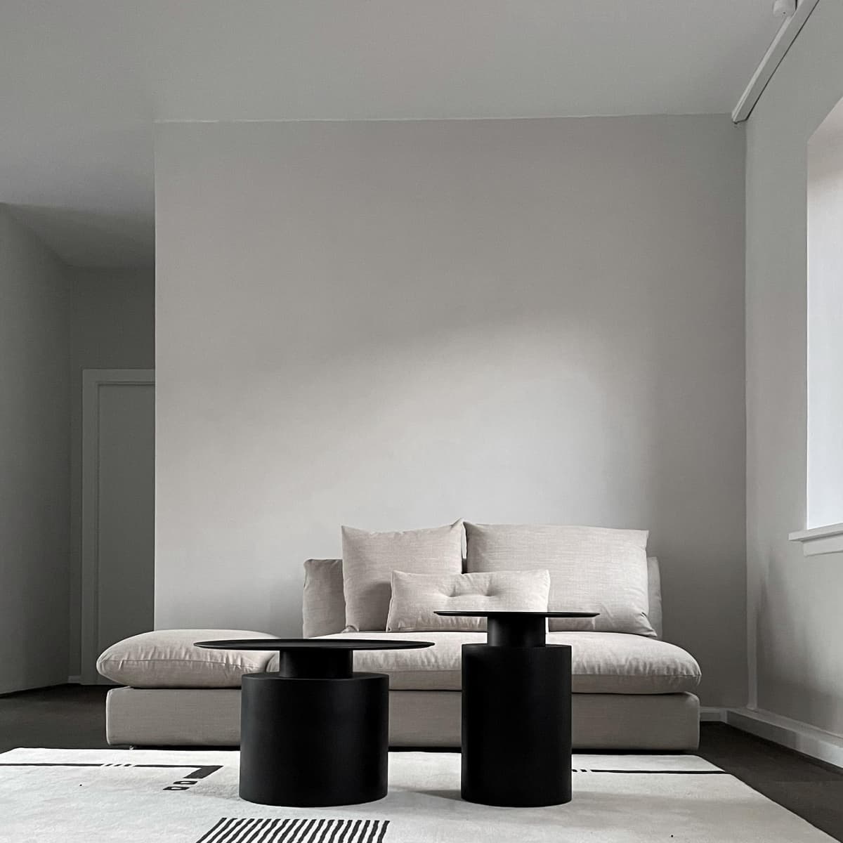 101 Copenhagen Pillar Table Low BijzettafelØ65 Messing thumbnail 2