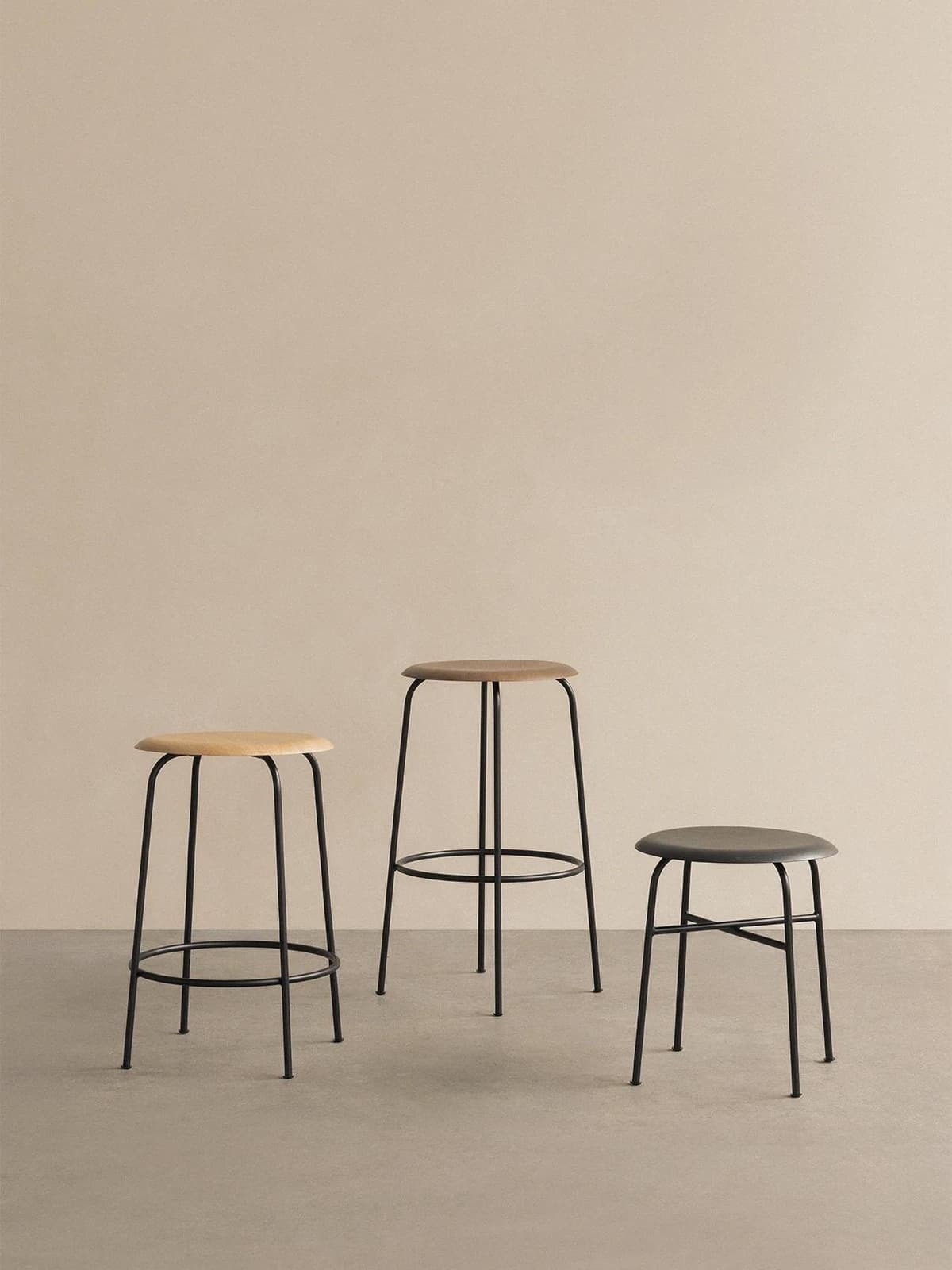 Audo Copenhagen Afteroom Barkruk H63 Donker Eiken thumbnail 2