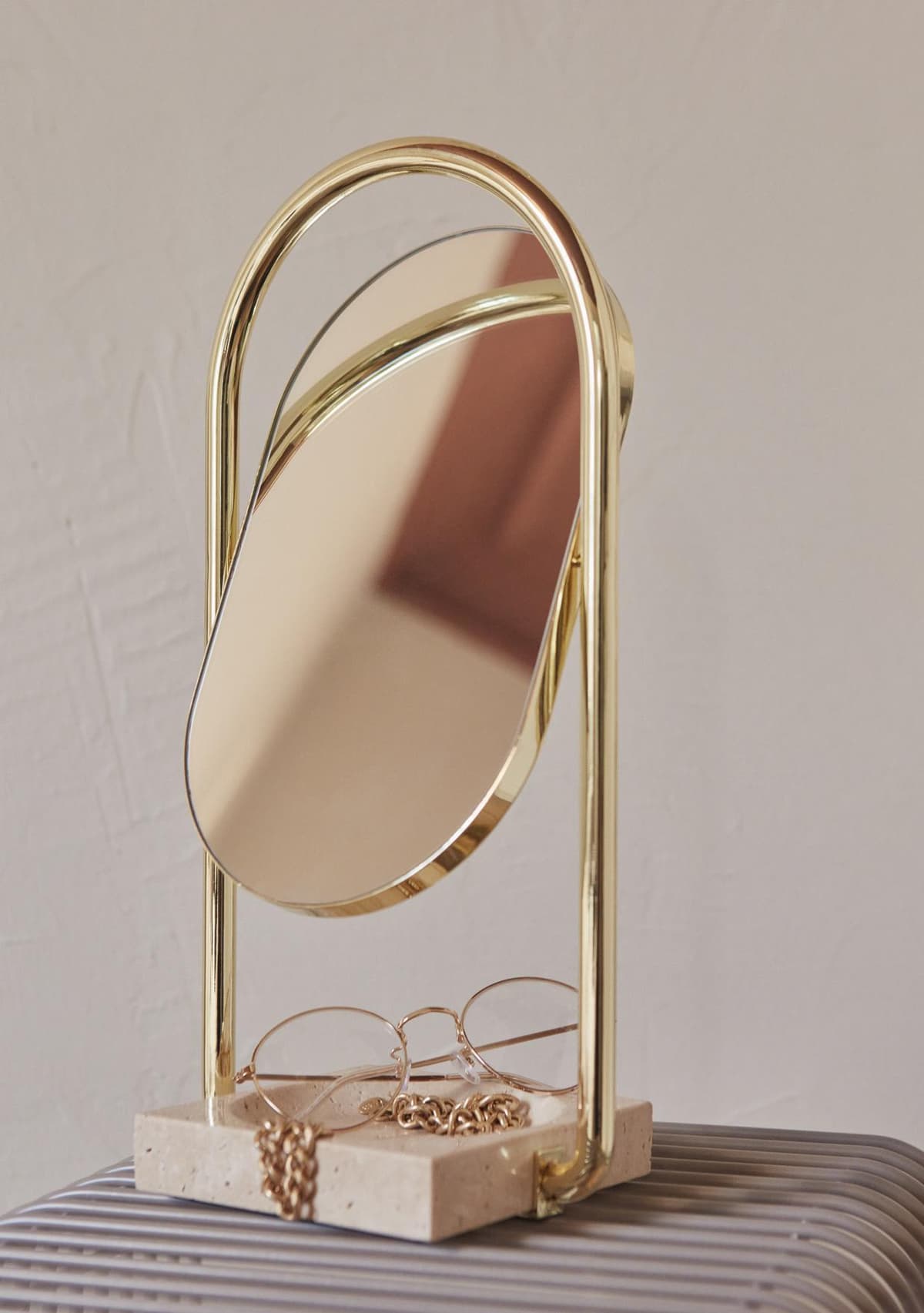 AYTM Angui Spiegel Zwart Tafelspiegel Ovaal thumbnail 4