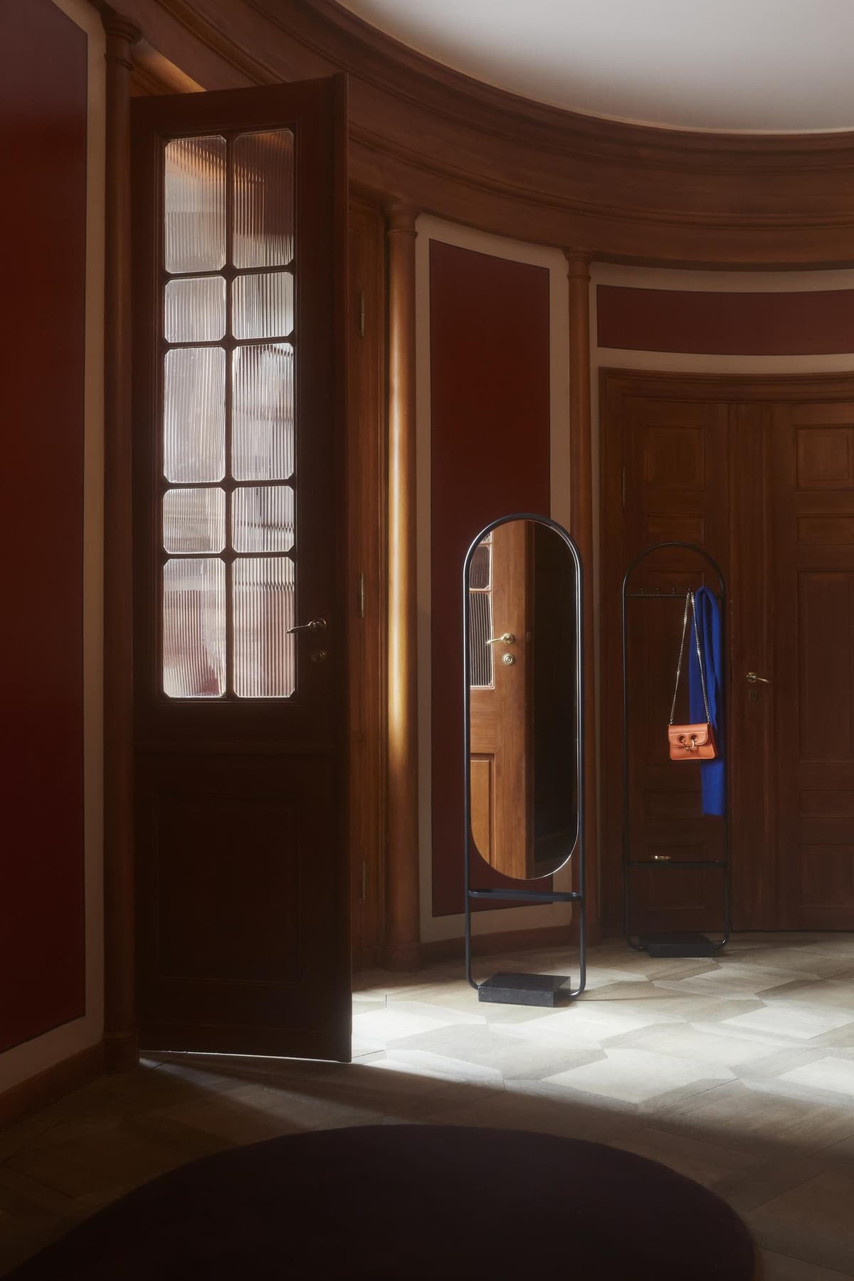 AYTM Angui Staande Spiegel thumbnail 3