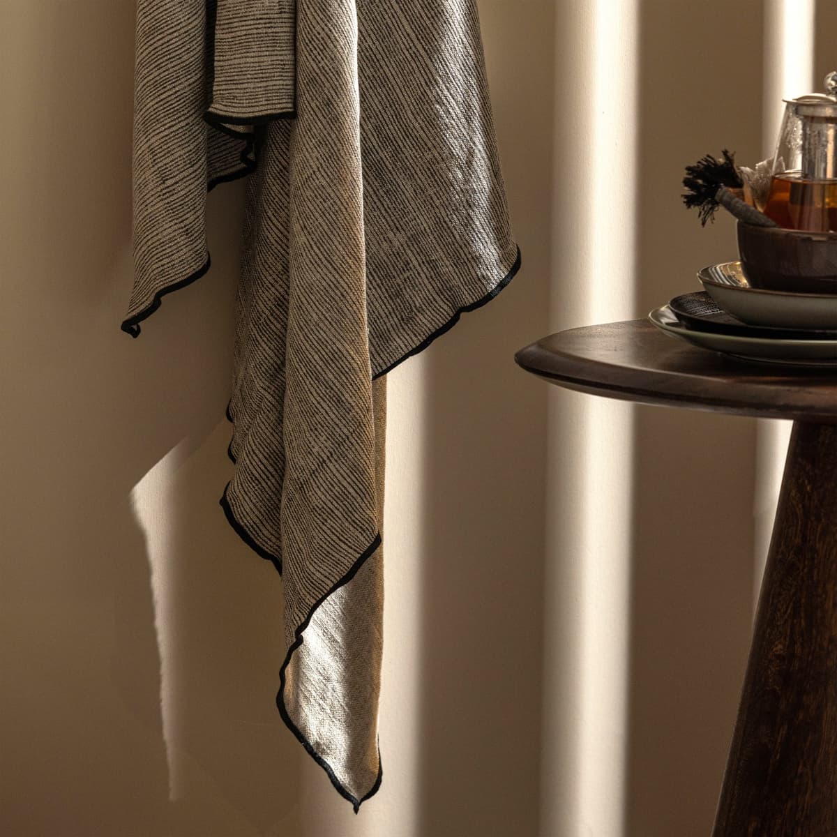 WOOOD Unique Plaid 130x170 Zwart/wit thumbnail 3