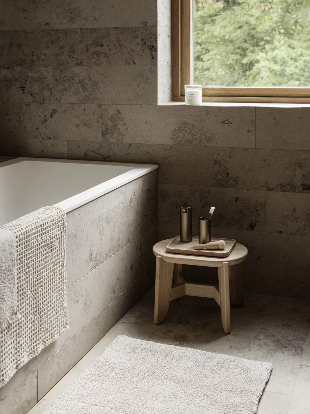 Blomus Oku Serveerschaal 20x27,5 Zwart thumbnail 3