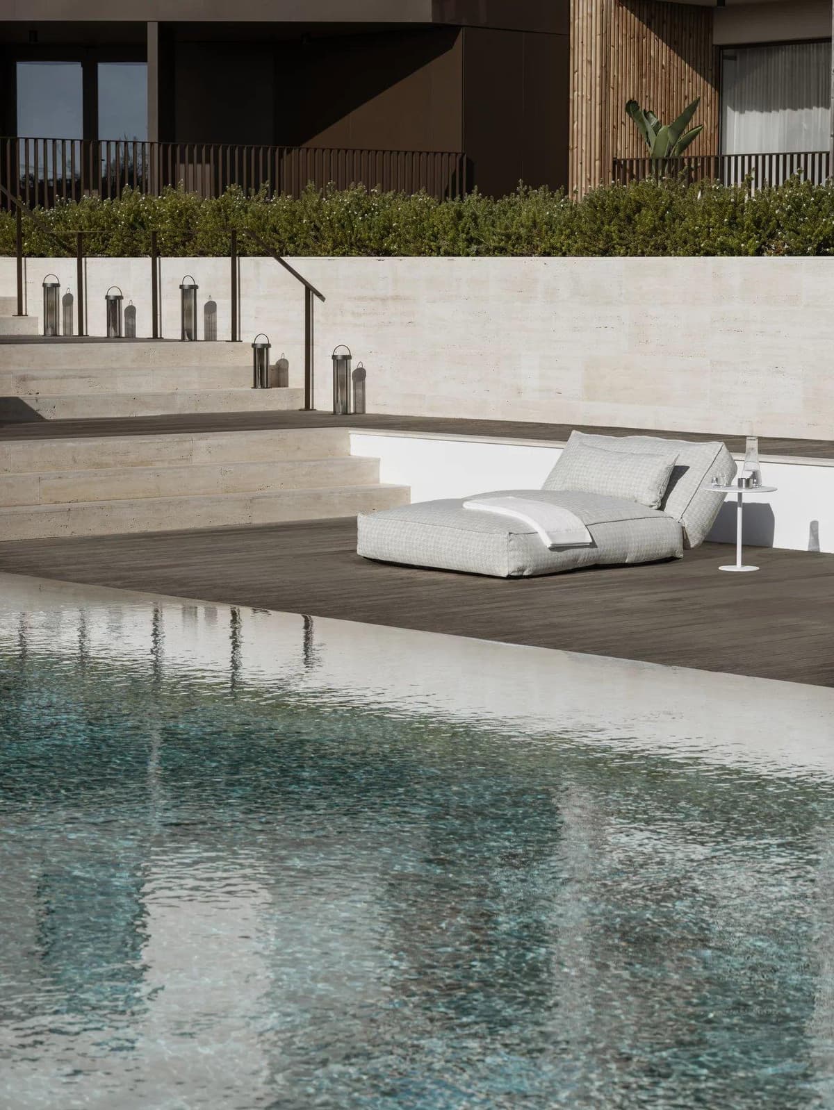 Blomus Stay Ligbed Pied-de-poule Earth thumbnail 2