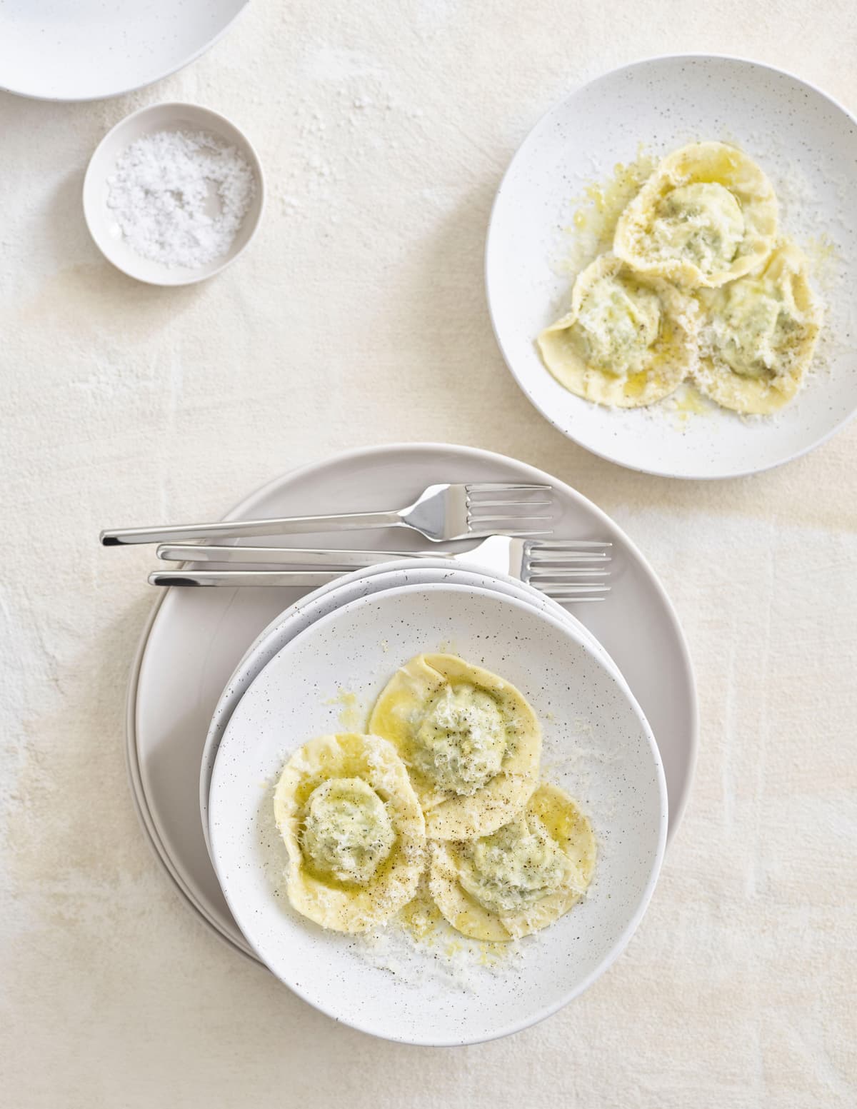 Bolia Carved Bestekset 16-delig thumbnail 3