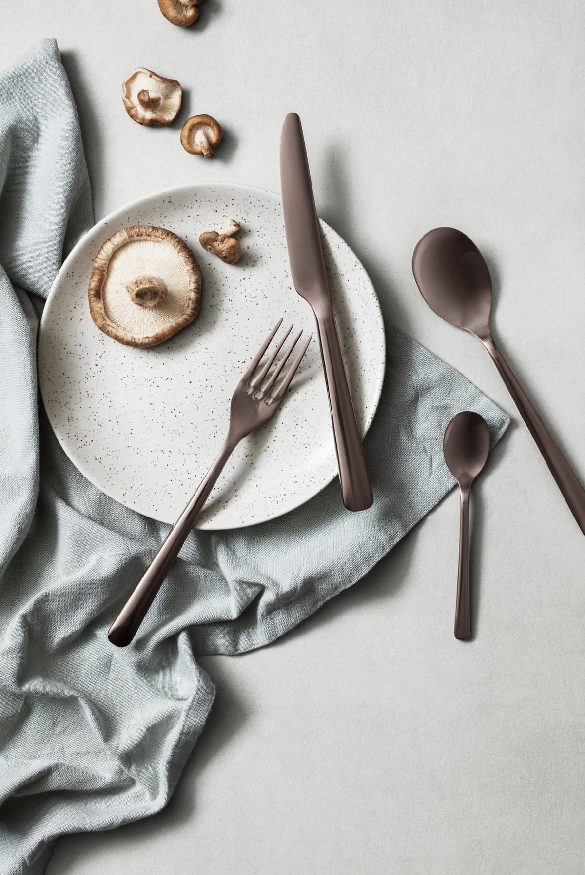 Broste Copenhagen Hune Bestekset 16-delig Brushed Satin thumbnail 4