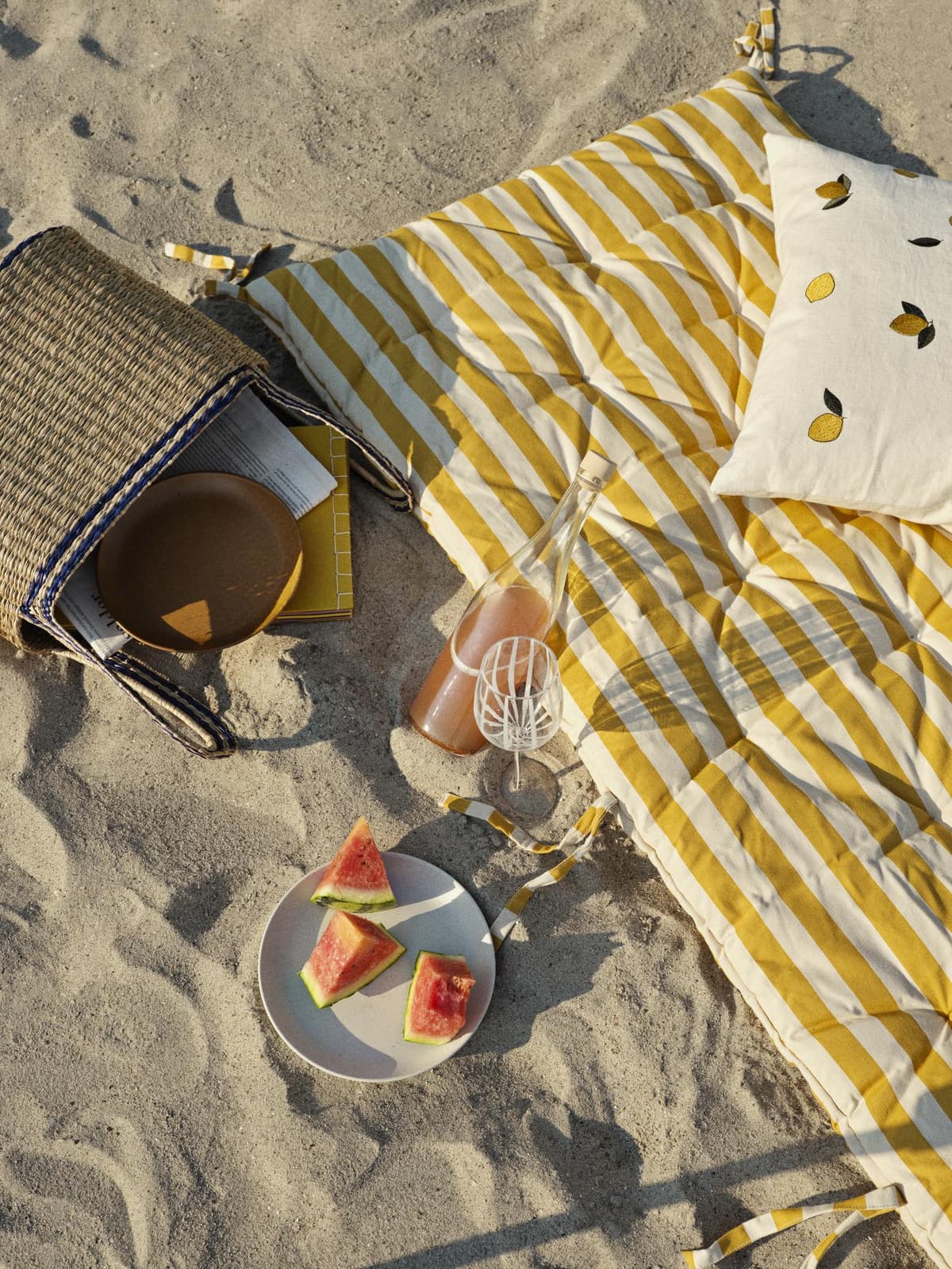 Broste Copenhagen Lemon Kussen 50x50 thumbnail 2