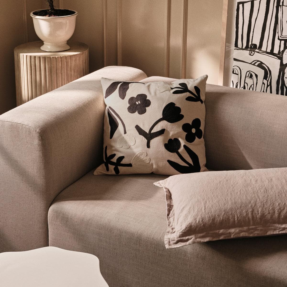 Broste Copenhagen Rosita Kussen 50x50 Black/Natural thumbnail 2