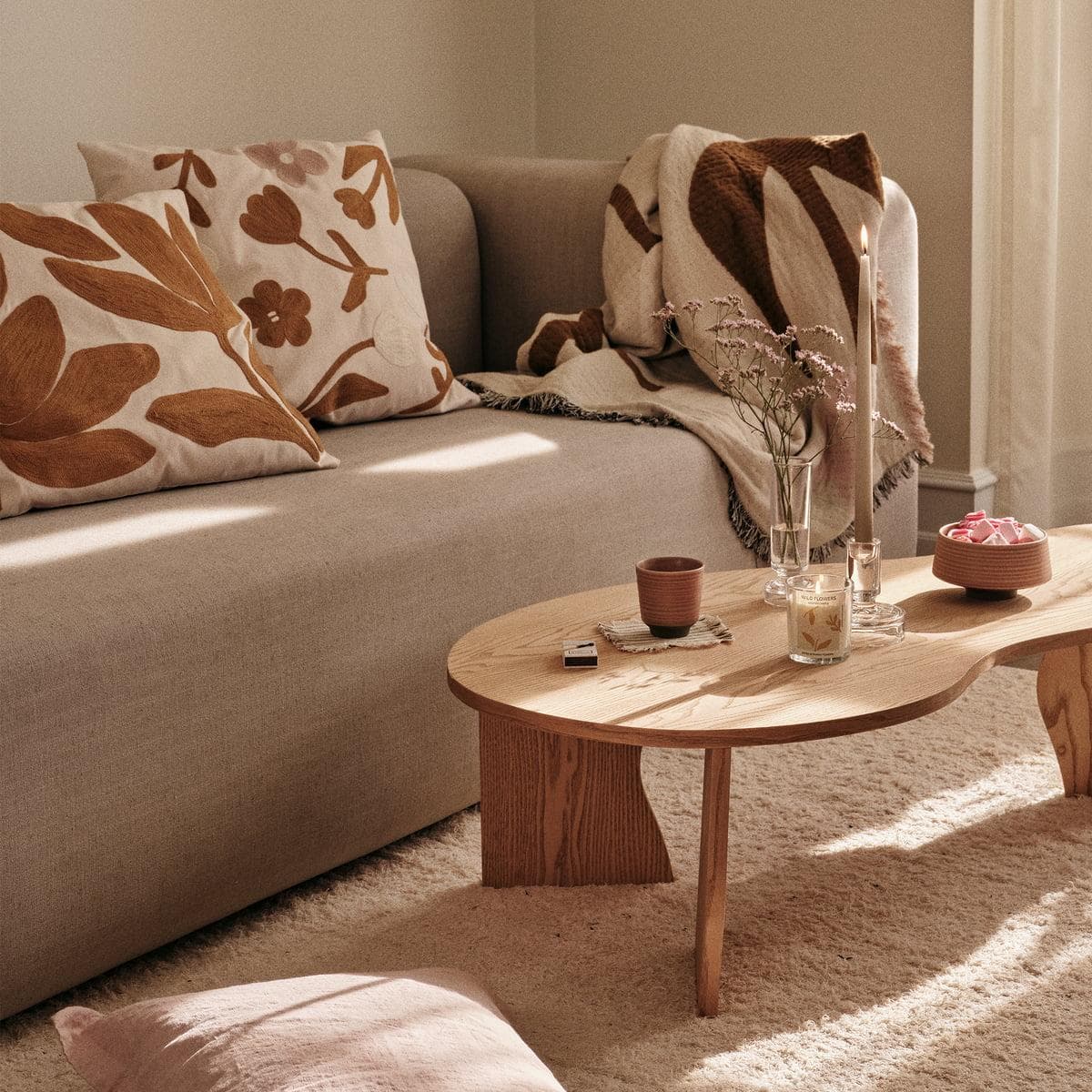 Broste Copenhagen Rosita Kussen 50x50 Black/Natural thumbnail 4