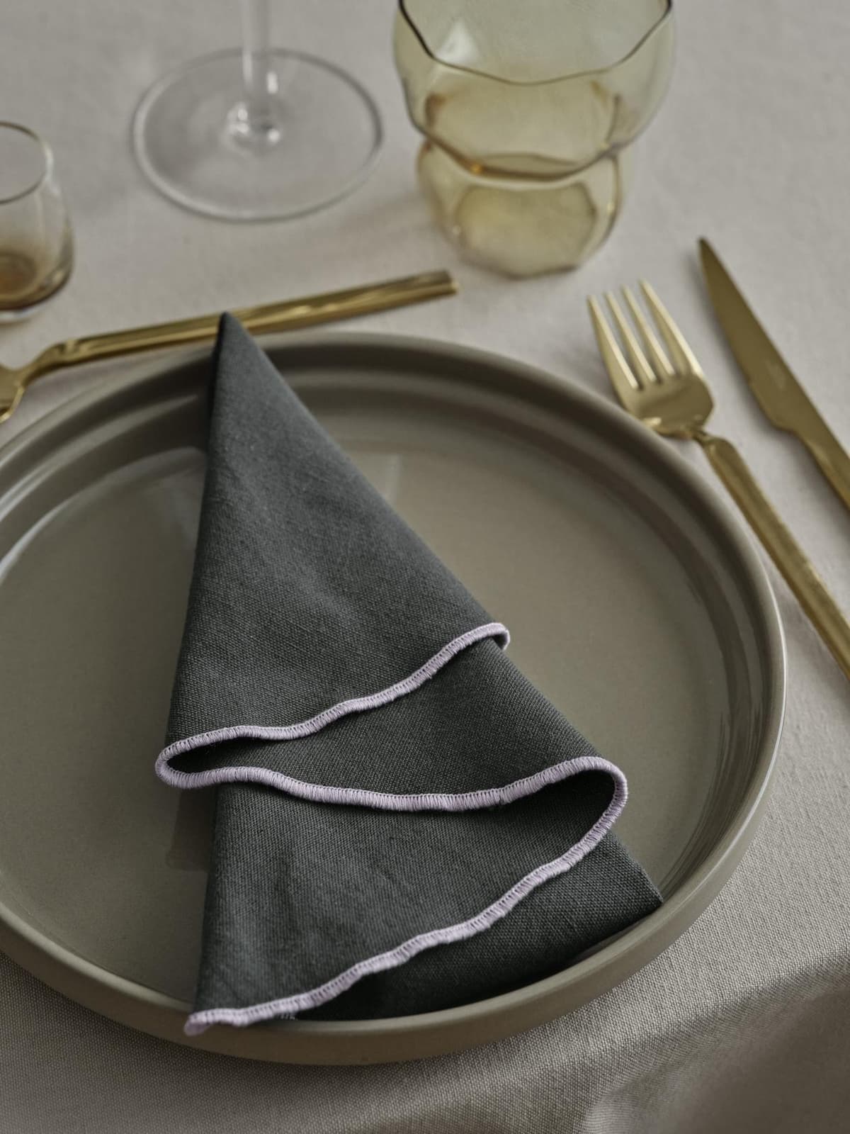 Broste Copenhagen Wilhelmina Servet Light Warm Grey thumbnail 2