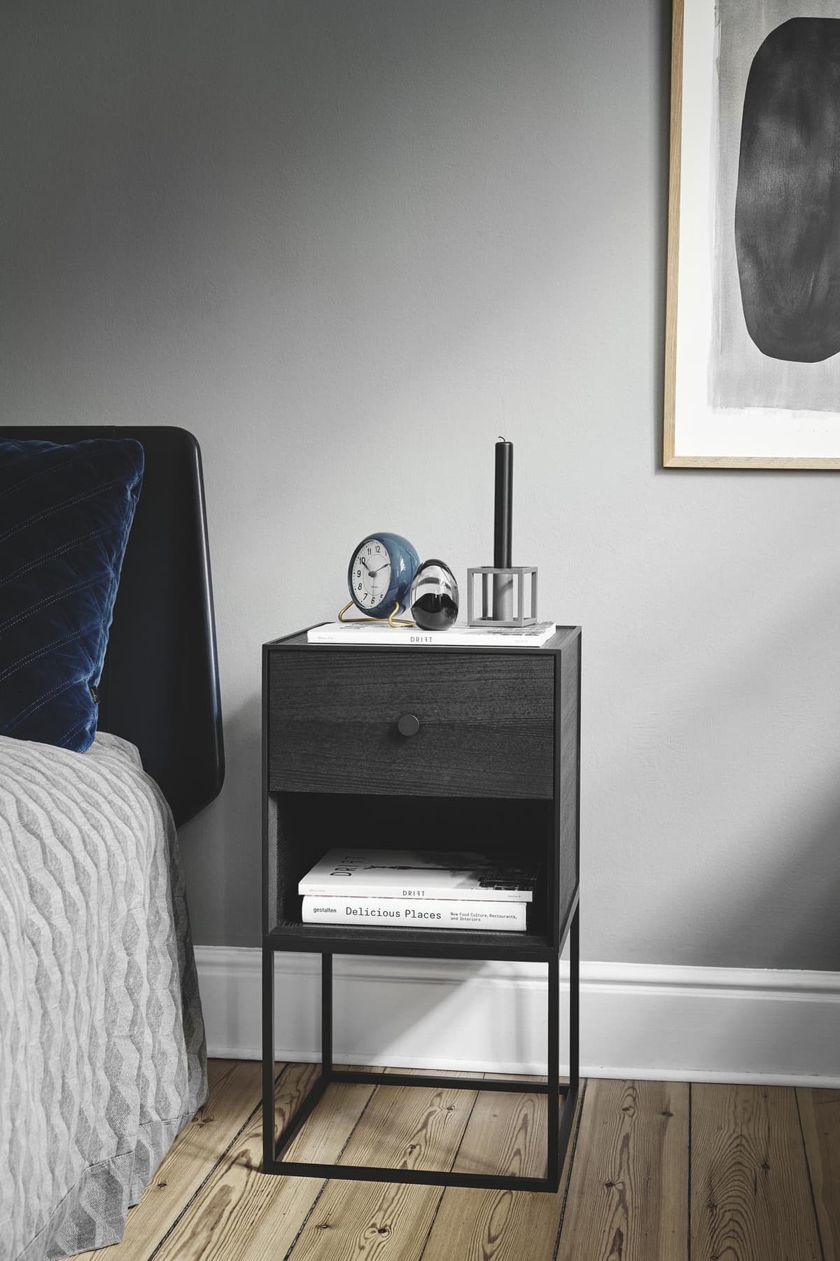 Audo Copenhagen Frame 35 Nachtkastje Met 2 Laden Lichtgrijs thumbnail 2