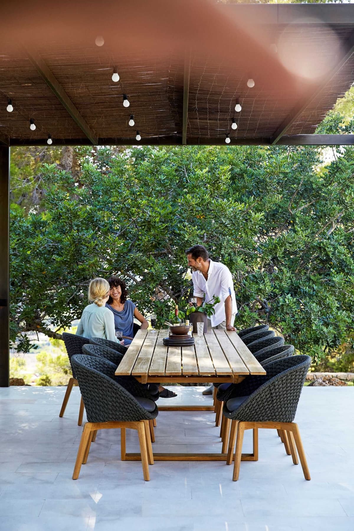 Cane-Line Endless Tuintafel 240x100 thumbnail 2