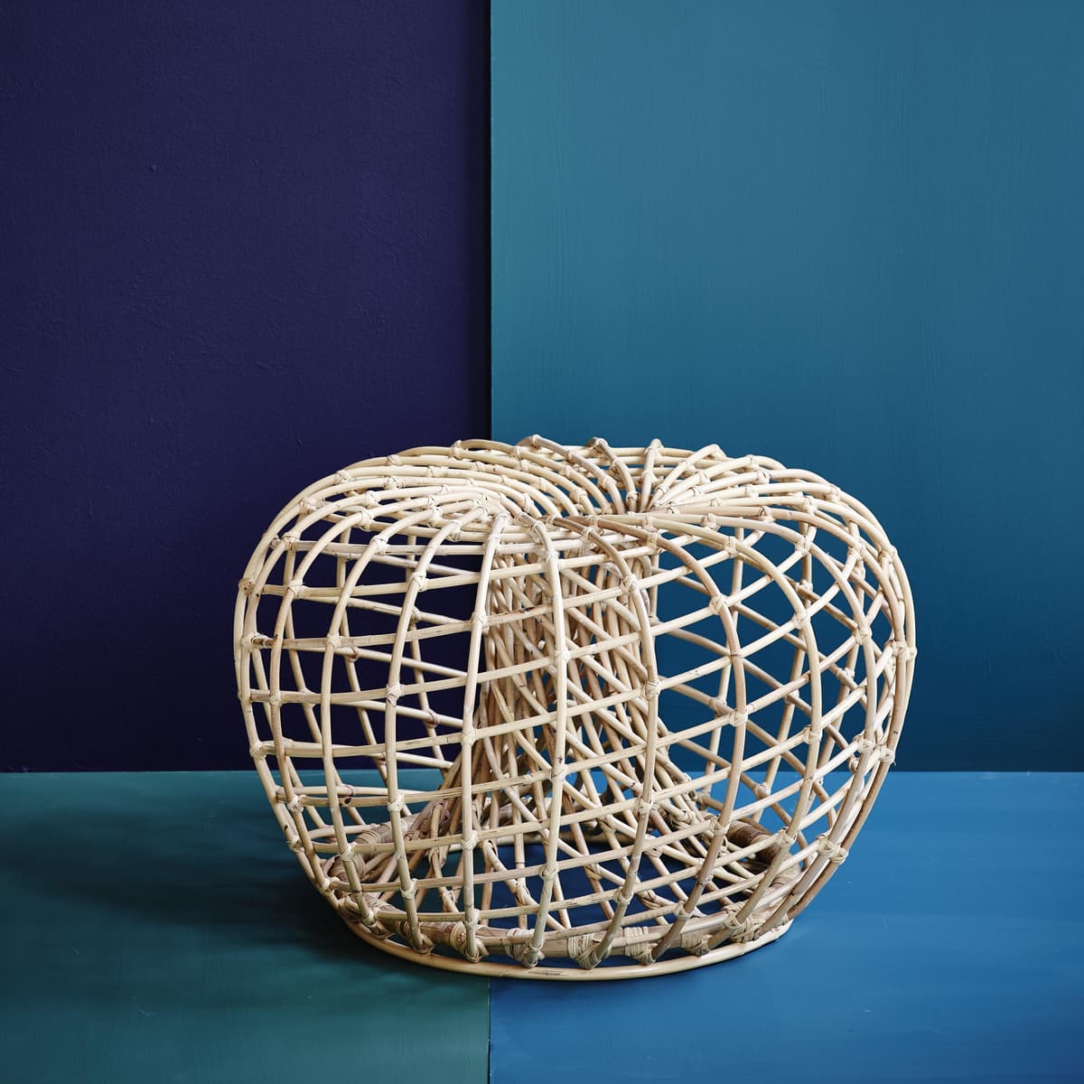 Cane-Line Nest Rattan HockerØ60 Indoor thumbnail 3