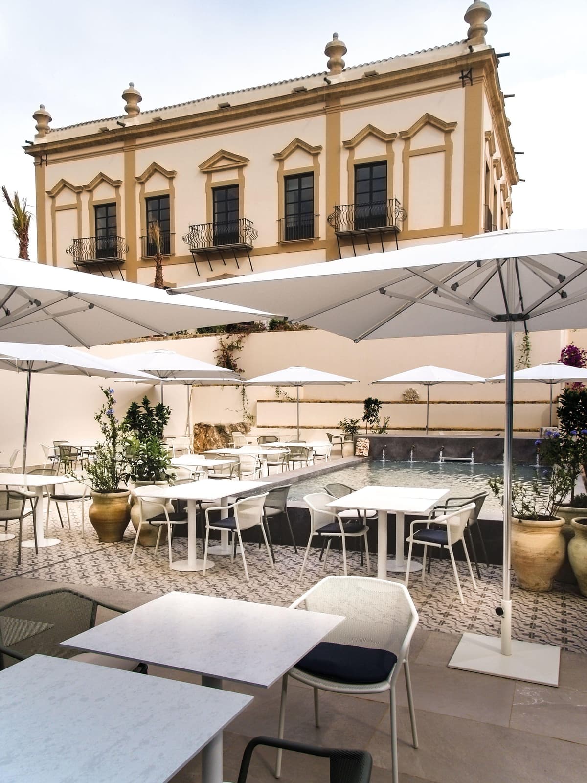 Emu Darwin Zitkussen Ecru thumbnail 4