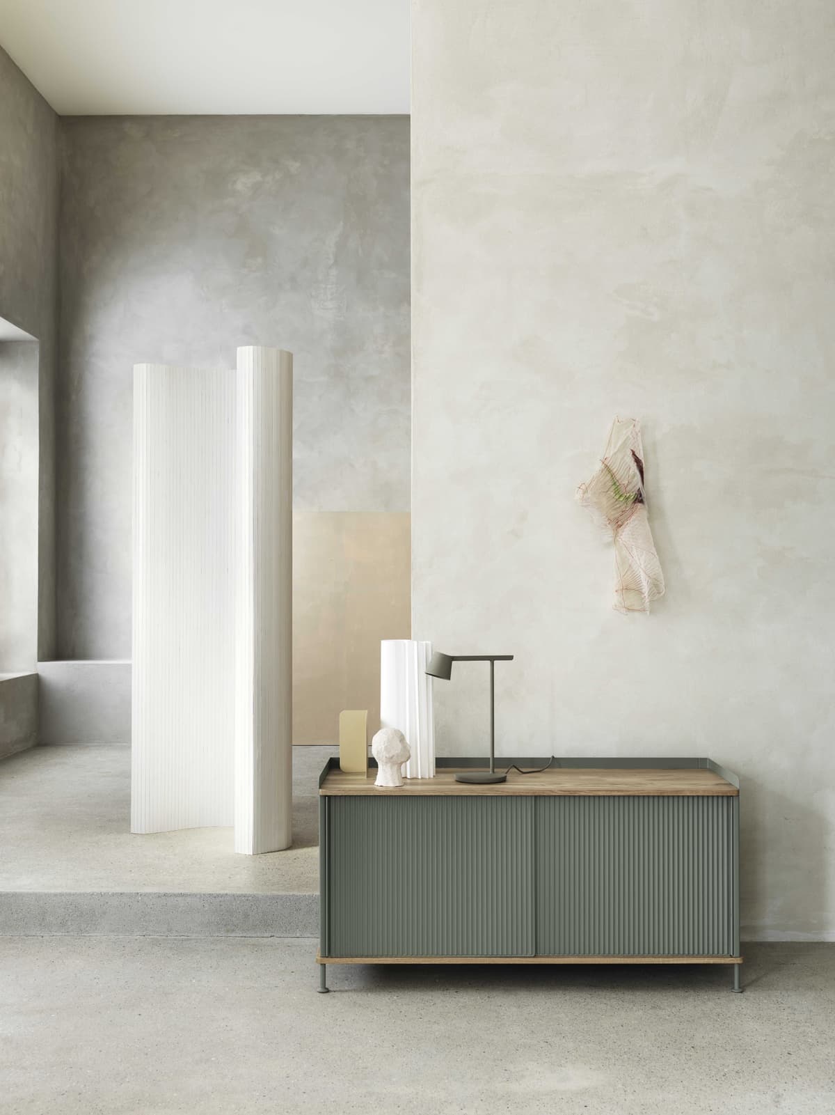Muuto Enfold Low Dressoir Zwart thumbnail 2