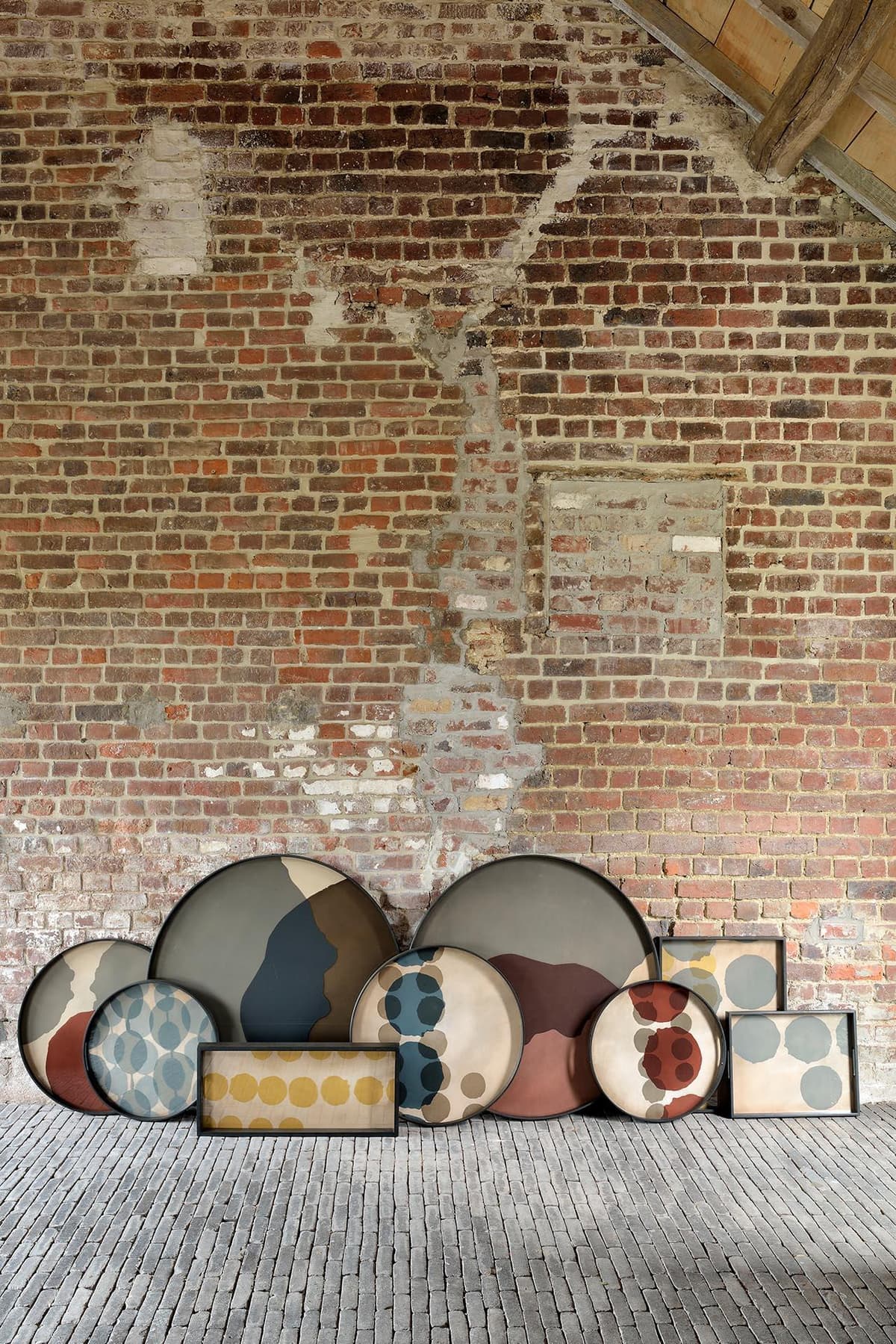 Ethnicraft Layered Dots Dienblad PinotØ48 thumbnail 4