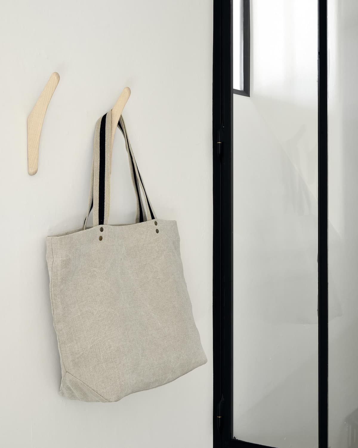 Ethnicraft PI Haak Set Van 2 Mahonie thumbnail 3