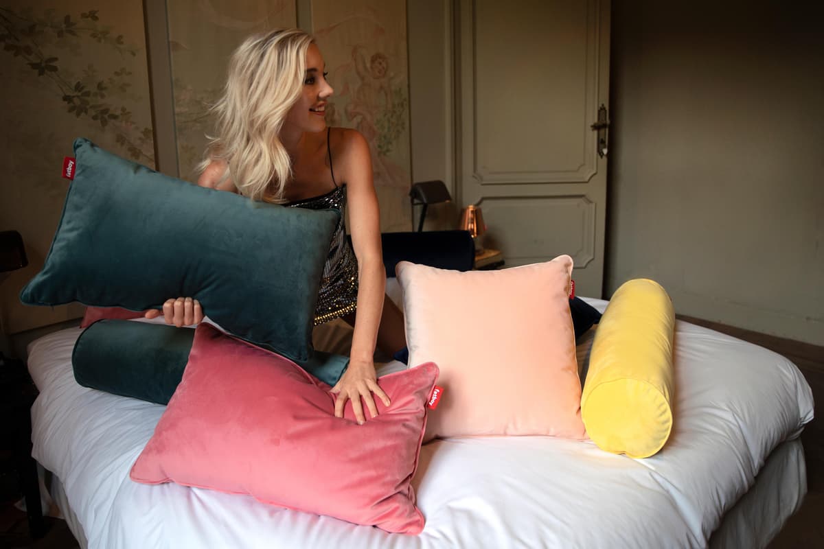 Fatboy King Velvet Kussen Rechthoek 66x40 Recycled Camel thumbnail 4