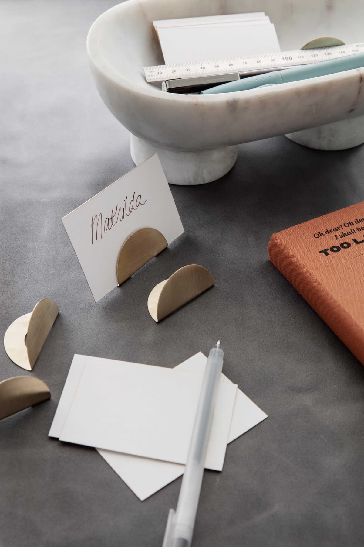 Ferm Living Alza Serveerschaal Zwart thumbnail 3