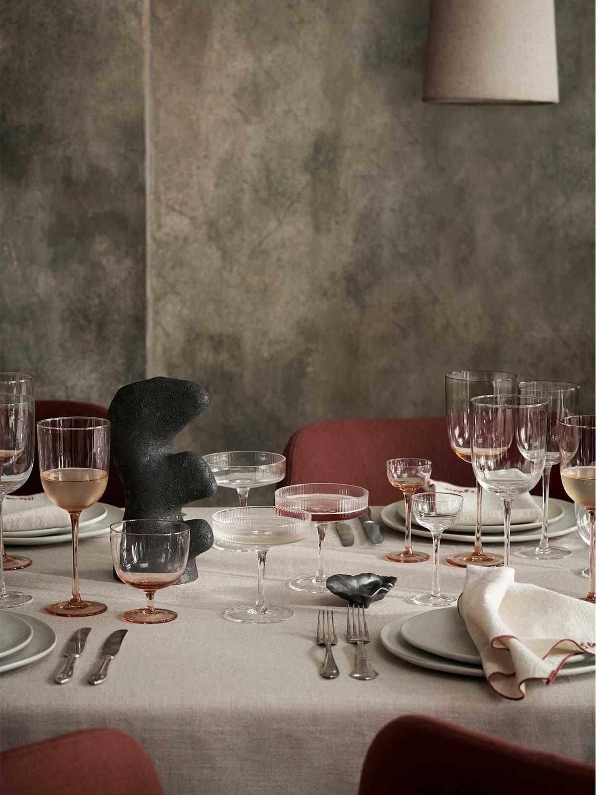 Ferm Living Host Rode Wijnglazen Set Van 2 Blush thumbnail 3