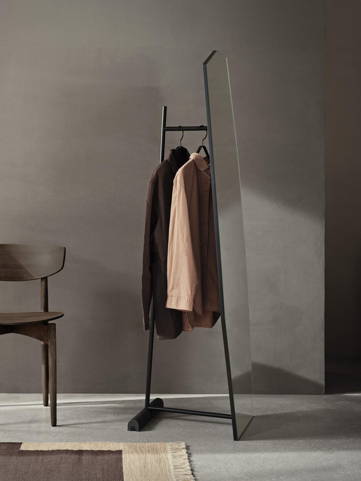 Ferm Living Shard Staande Spiegel 165x57 thumbnail 3