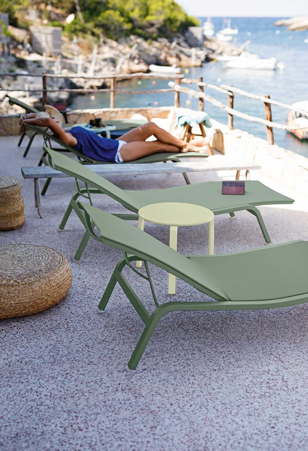 Fermob Alizé Ligstoel Rosemary thumbnail 3