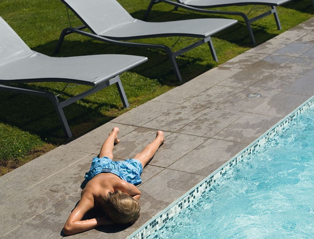 Fermob Alizé Ligstoel Rosemary thumbnail 4