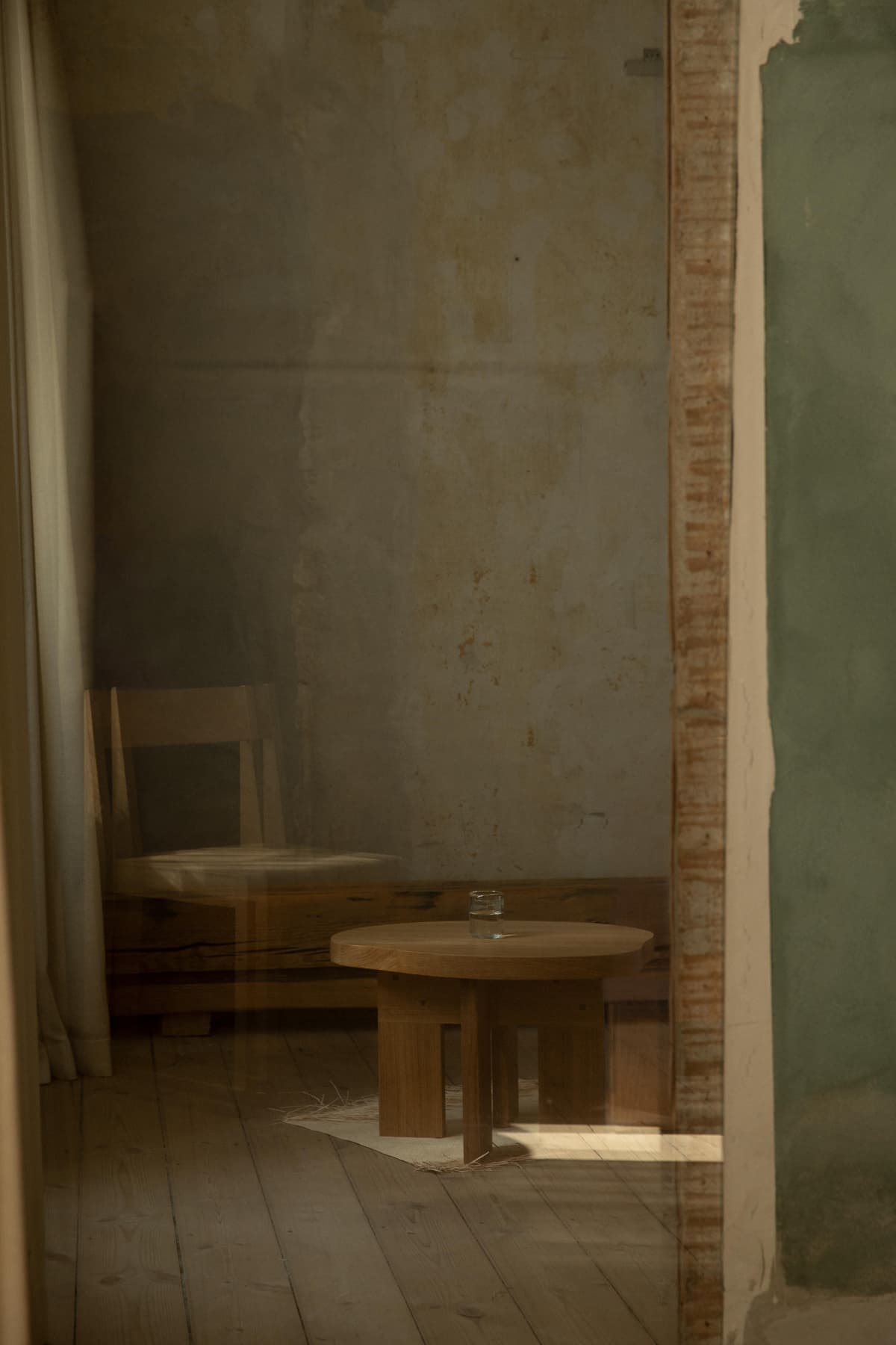 Frama Farmhouse Pond Bijzettafel Donker Eiken thumbnail 3