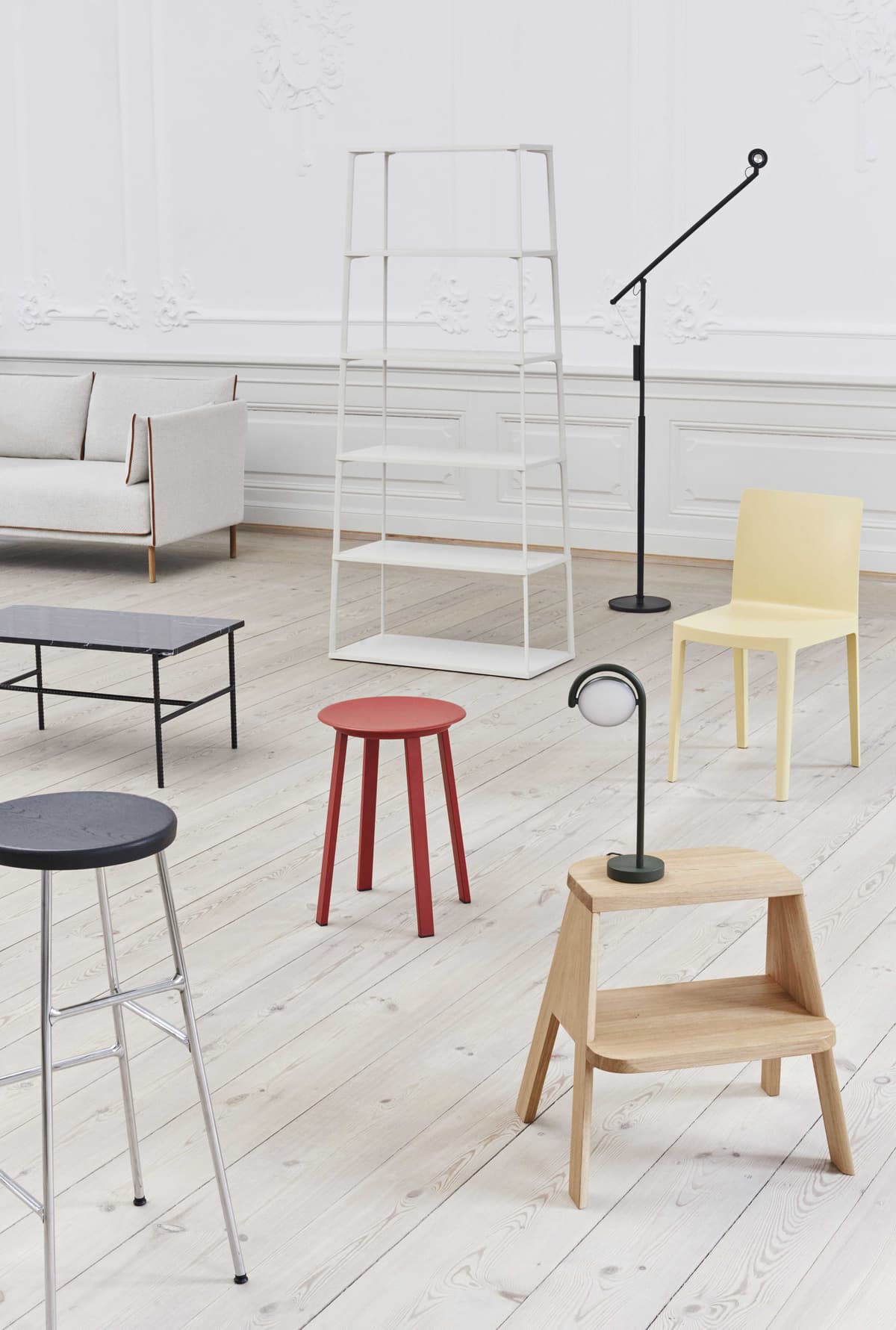 Hay Cornet Barkruk 75cm Soft Black Onderstel Verchroomd thumbnail 3