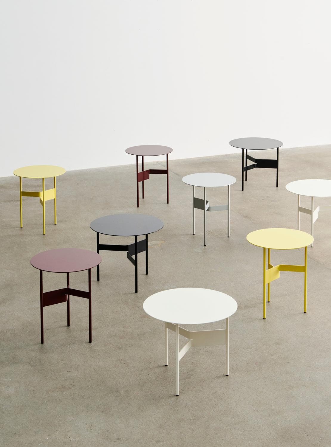 Hay Shim BijzettafelØ45 Bordeaux thumbnail 3