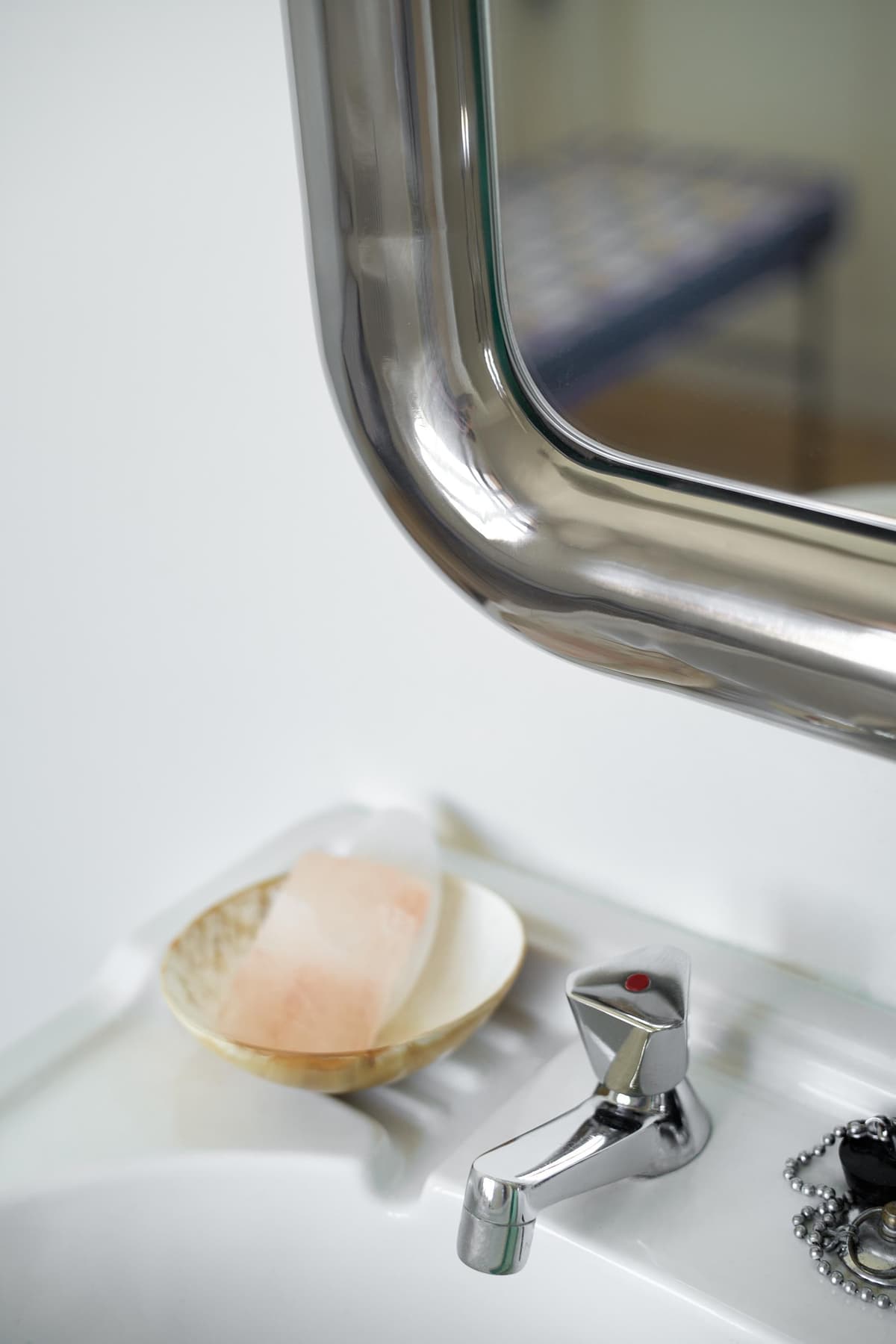 HKliving Chubby Spiegel 79x48 thumbnail 3