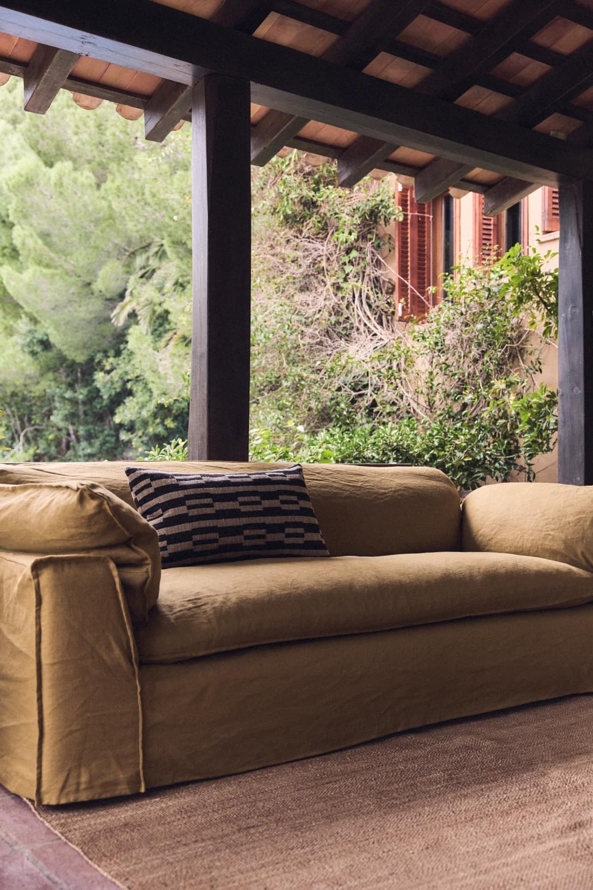 HKliving Natural Monochrome Kussen 70x40 thumbnail 2