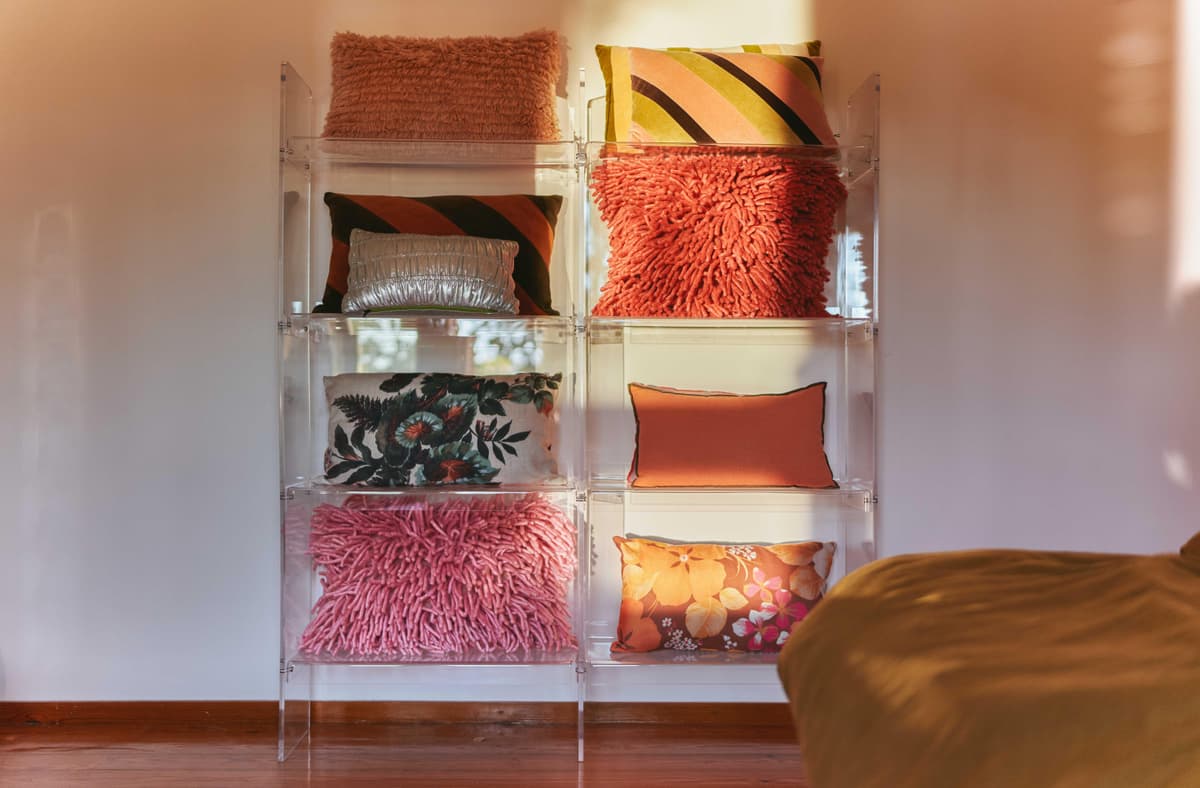 HKliving Rugged Woolen Kussen 50x50 Cherry Red thumbnail 4