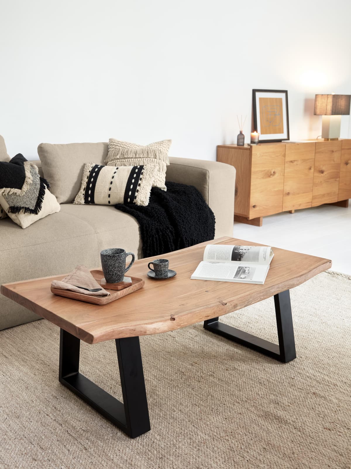 Kave Home Rasha Dressoir 180x71 thumbnail 2