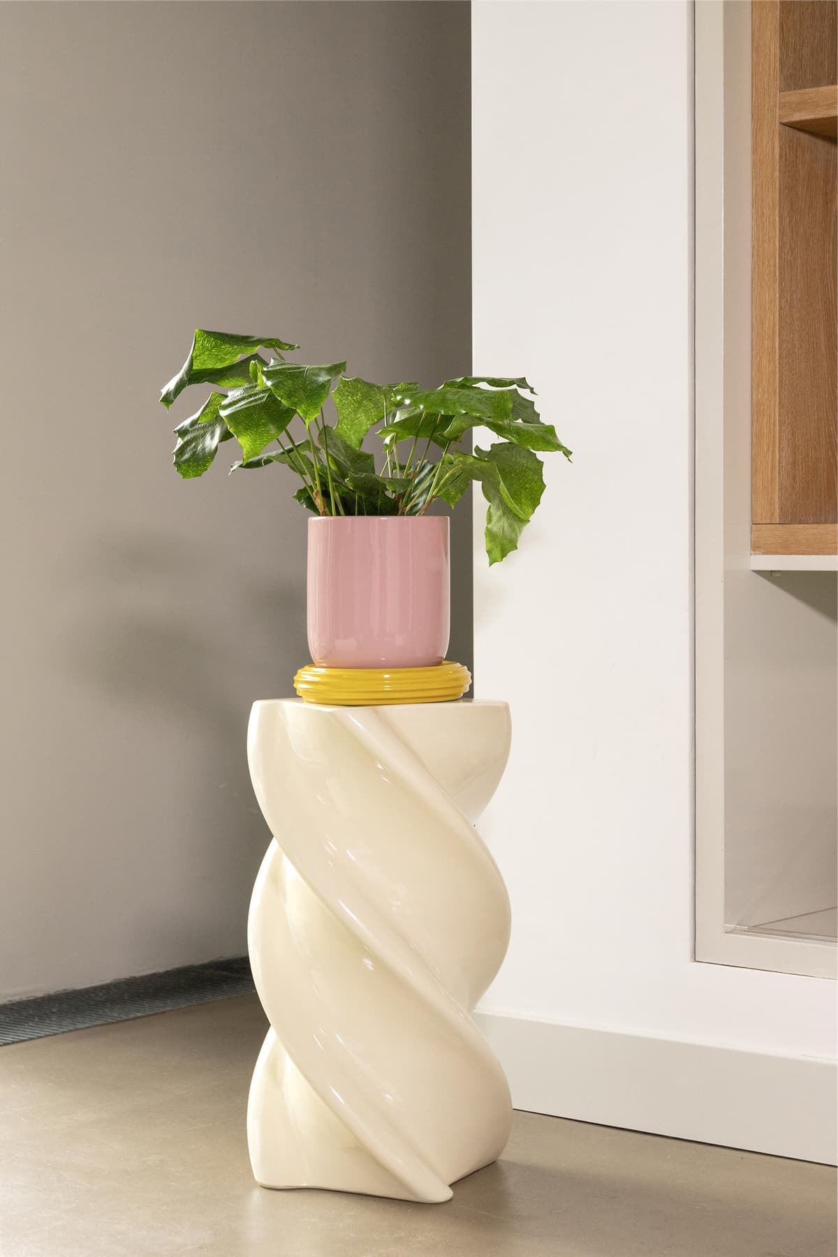 &klevering Marshmallow BijzettafelØ29,5x54 Ocher thumbnail 3