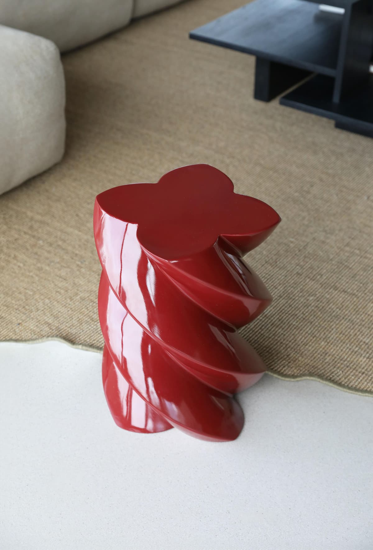 &klevering Marshmallow BijzettafelØ29x39,5 Burgundy thumbnail 2