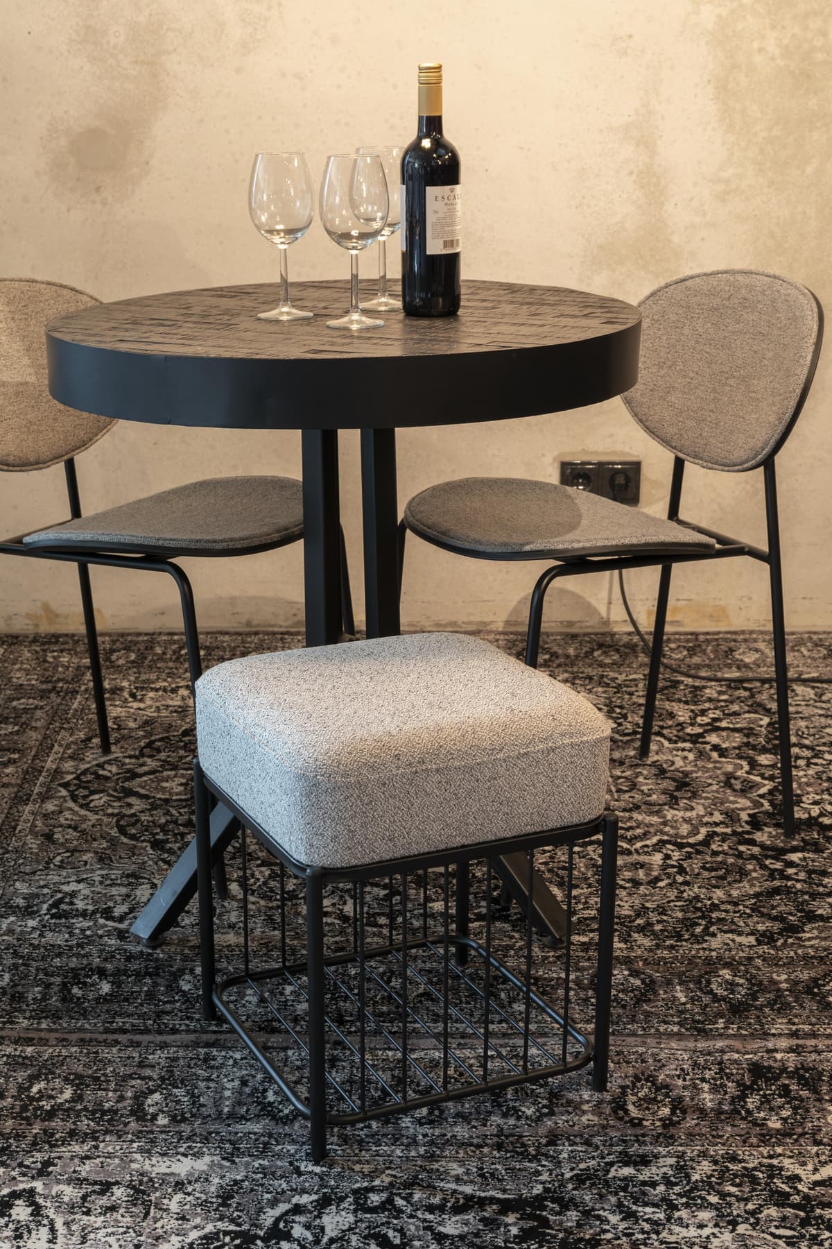 Livingstone Design Comfy Kruk Vierkant thumbnail 2