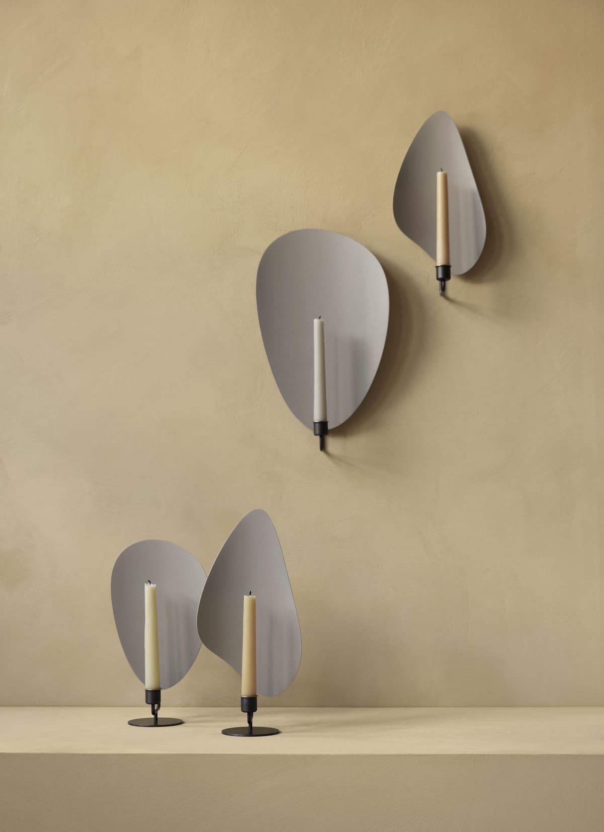 Audo Copenhagen Flambeau Kandelaar Large Bronzed Brass/Grey thumbnail 2