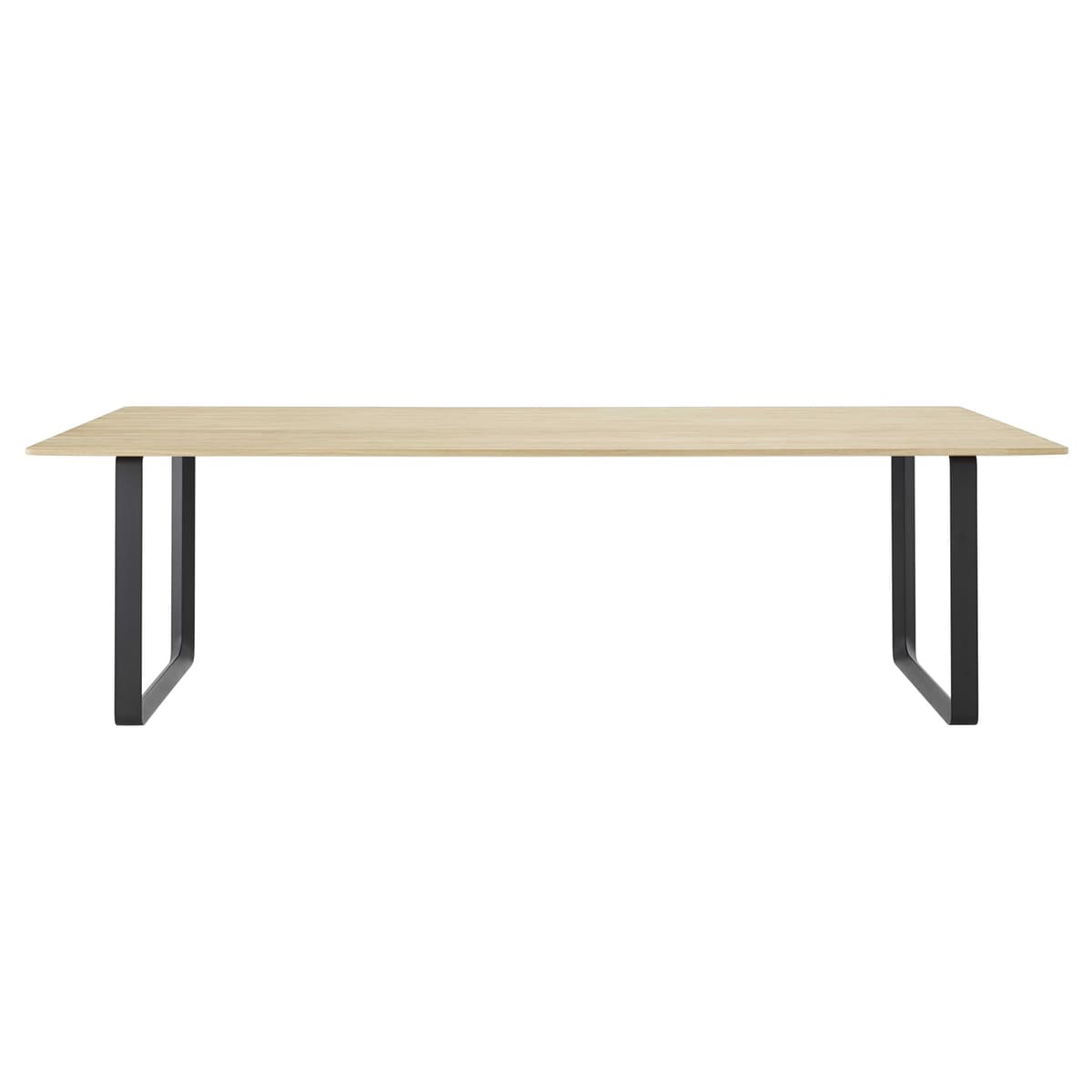 Muuto 70/70 Solid Oak Tafel 255x108 Zwart