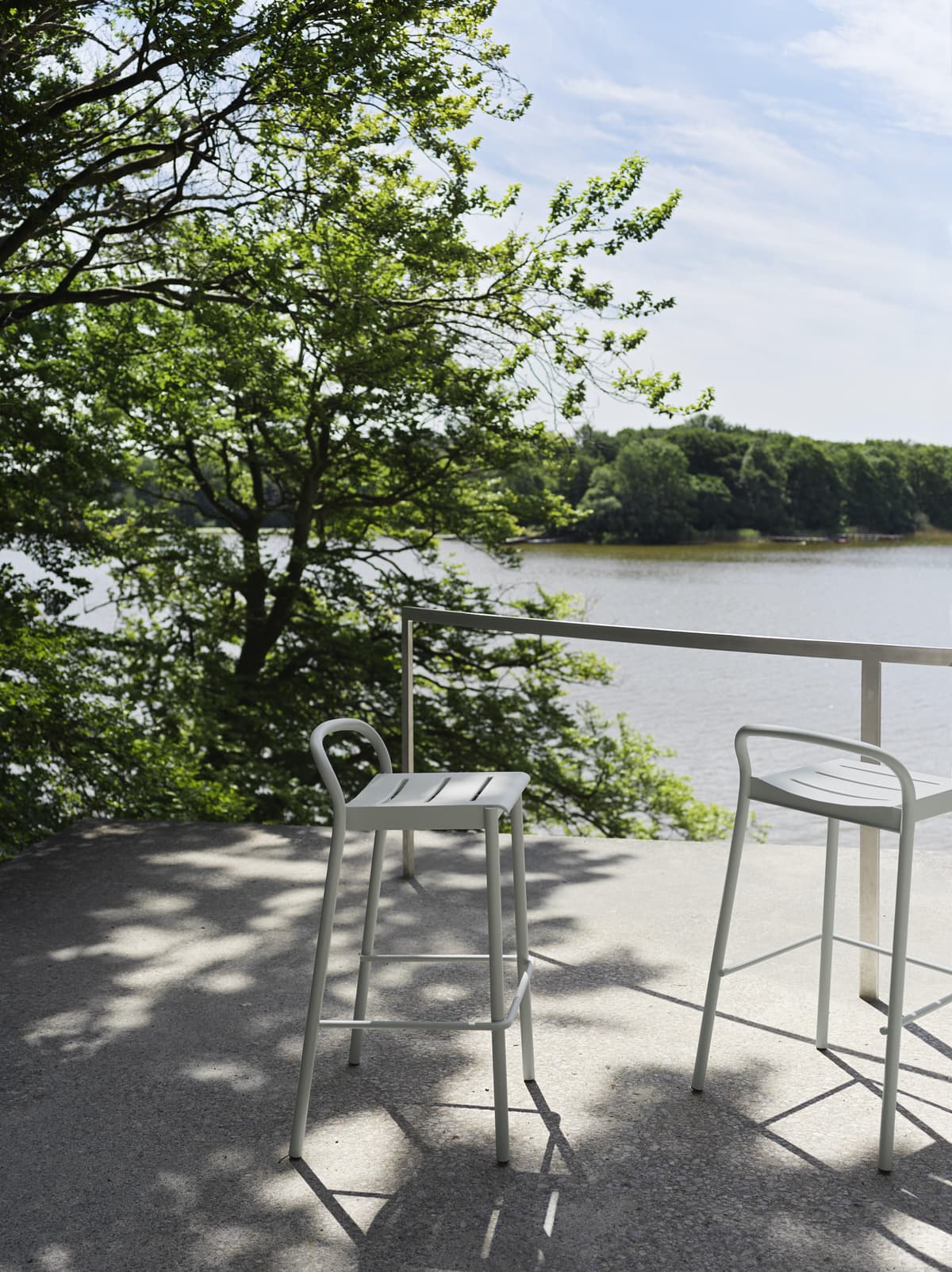 Muuto Linear Steel Barkruk 75 Dark Green thumbnail 2