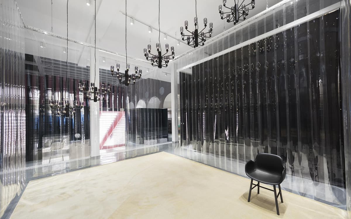 Normann Copenhagen Amp Large KroonluchterØ85 Goud/groen thumbnail 4