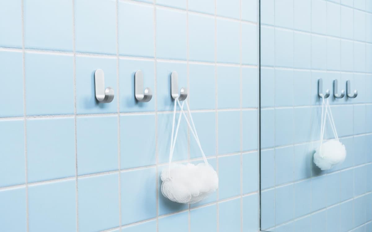 Normann Copenhagen Curve Hook Haak Walnut thumbnail 3