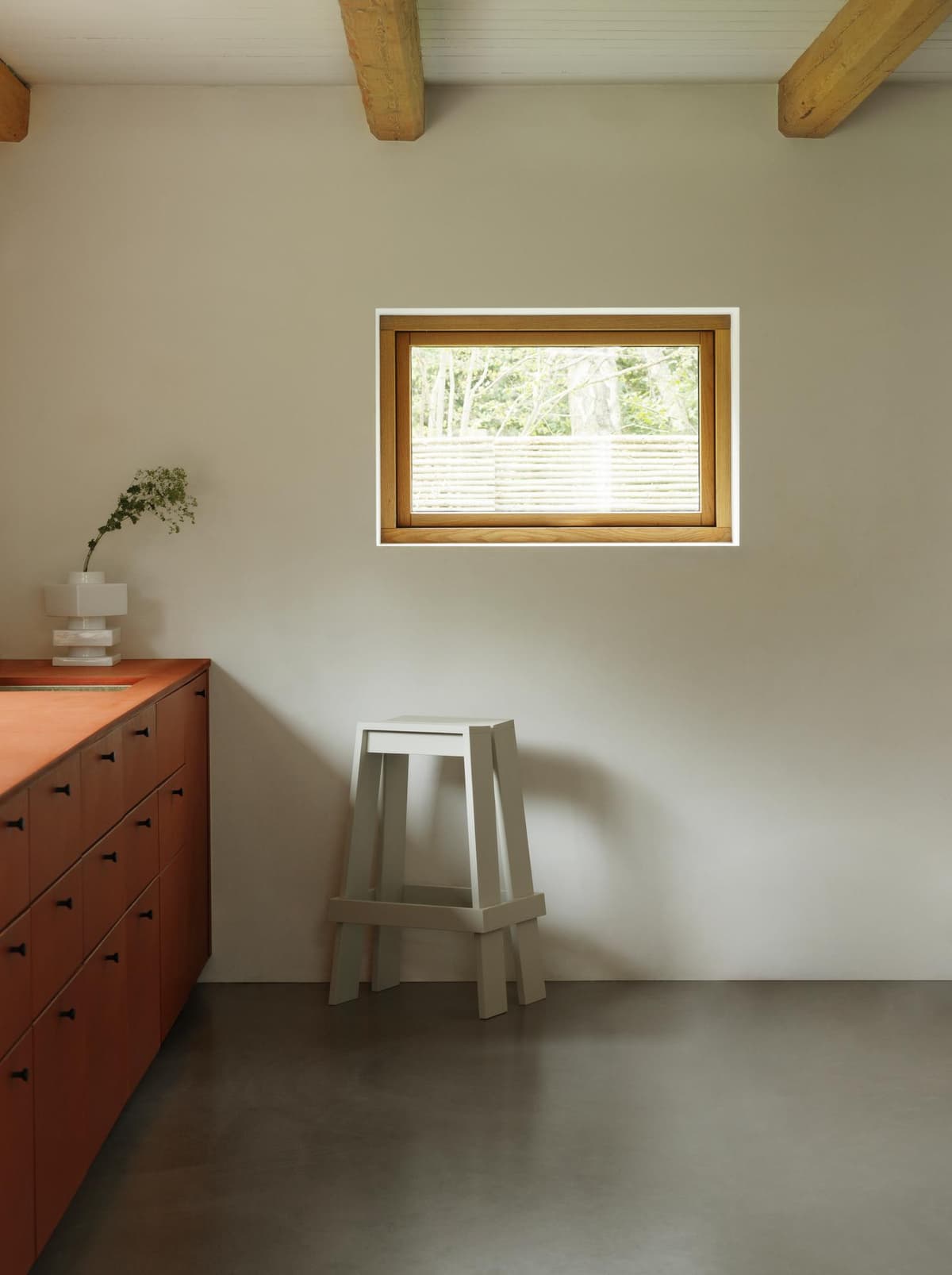 Normann Copenhagen Let Barkruk H75 Dark Stained Ash thumbnail 4