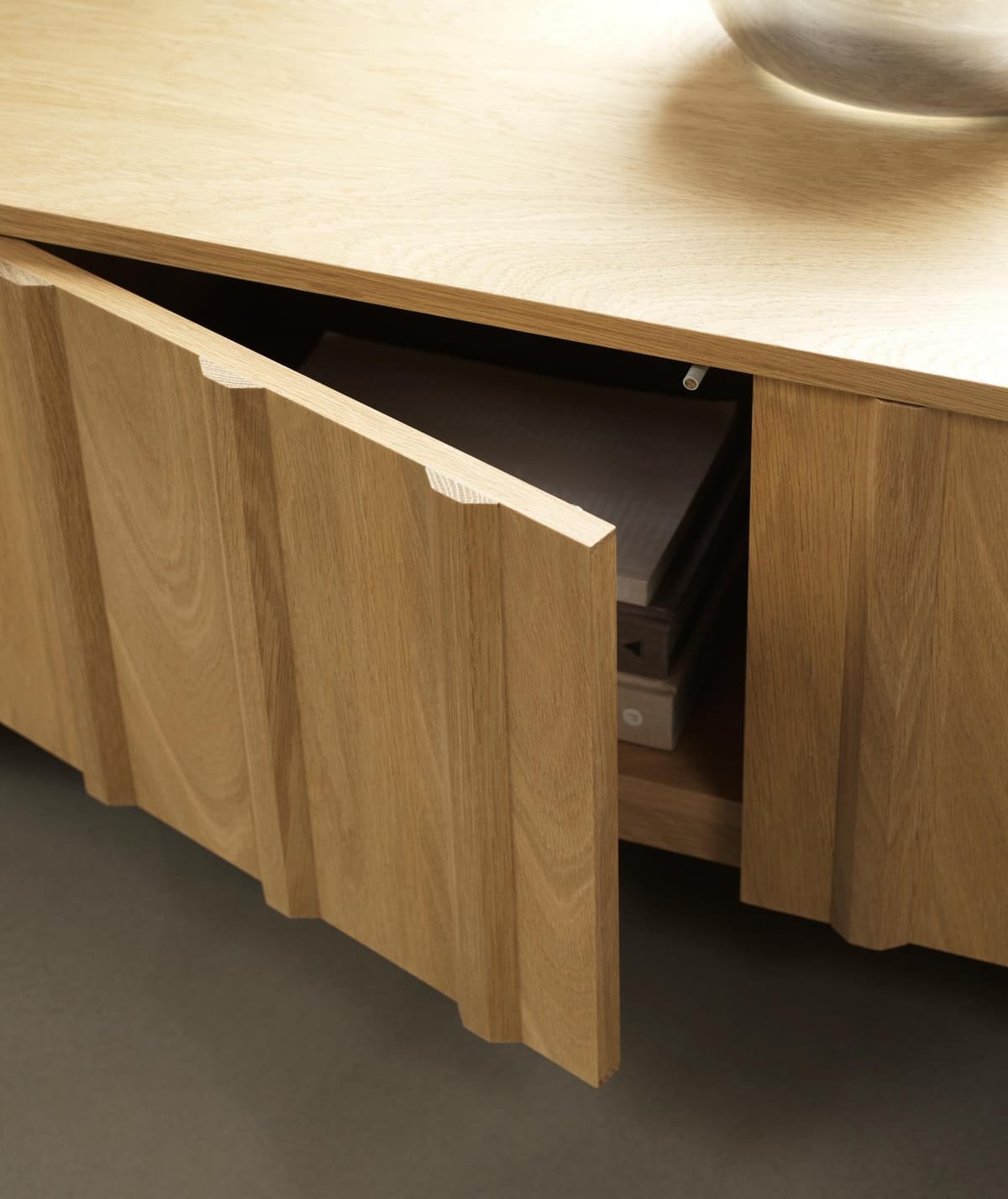 Normann Copenhagen Rib Dressoir Laag Oak thumbnail 4