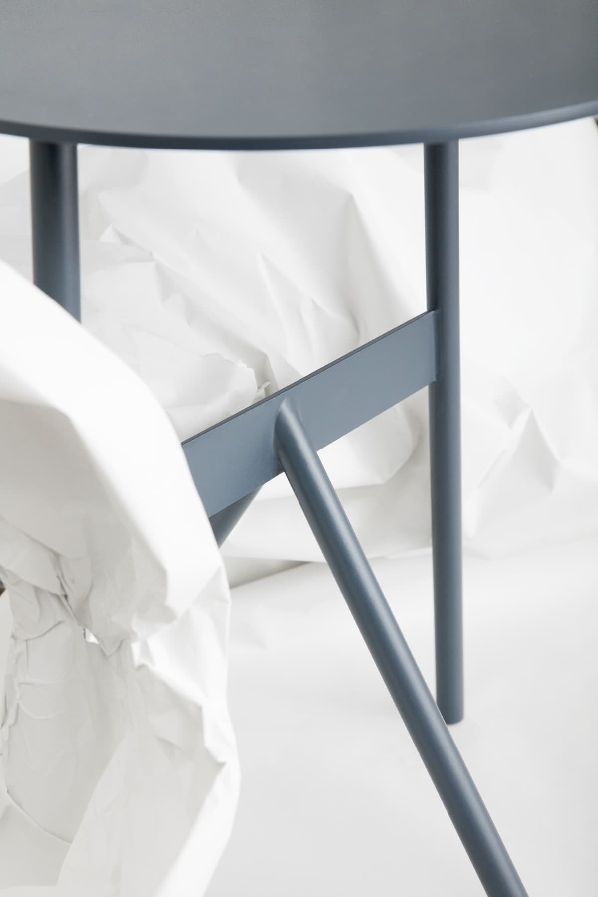 Normann Copenhagen Stock Bijzettafel 37 Warm Grey thumbnail 3